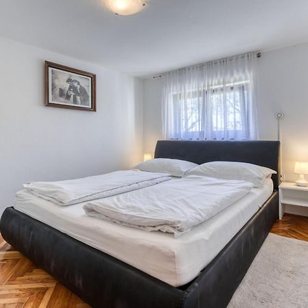 Apartment Albaneze By Interhome Njivice Dış mekan fotoğraf