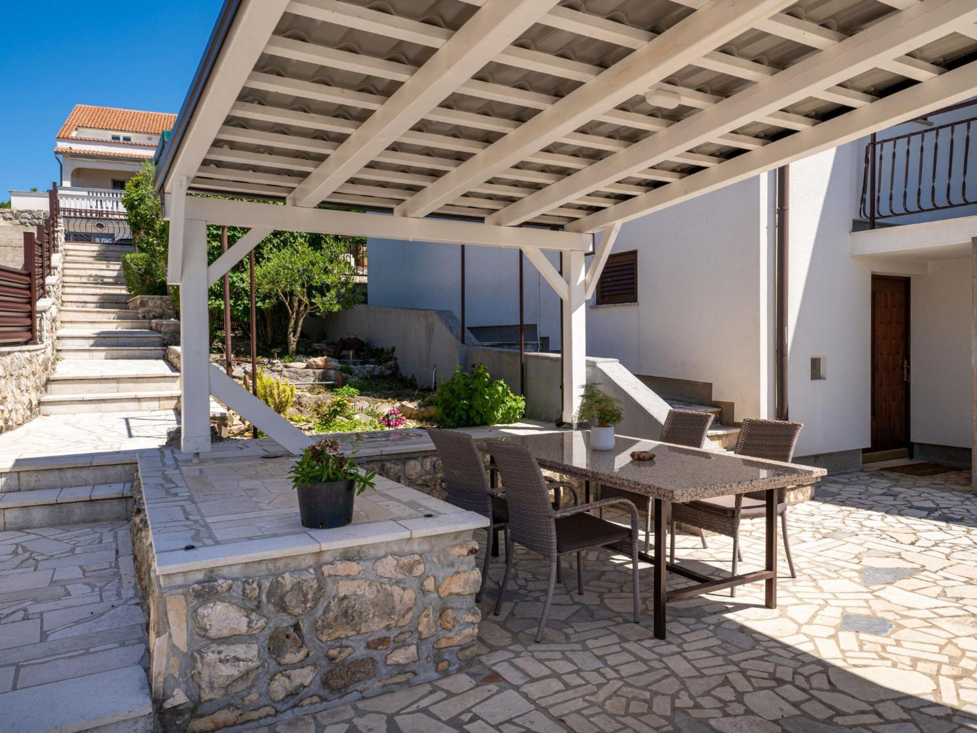 Apartment Albaneze By Interhome Njivice Dış mekan fotoğraf